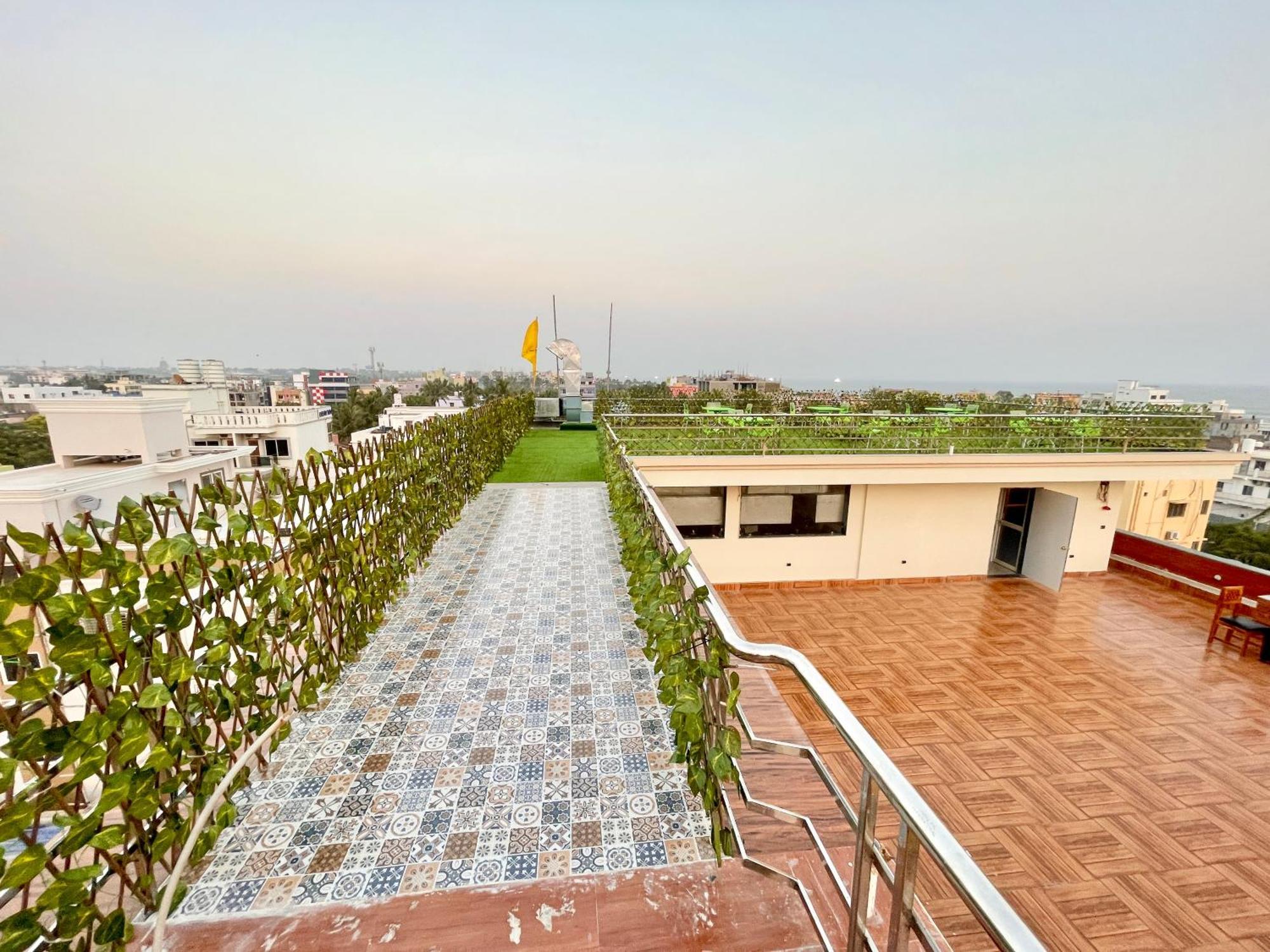 Hotel A One ! Puri, Breakfast Included- Swimming-Pool, Near Sea-Beach-And-Temple, Fully-Air-Conditioned-Hotel With-Lift-And-Parking-Facility - 1 المظهر الخارجي الصورة