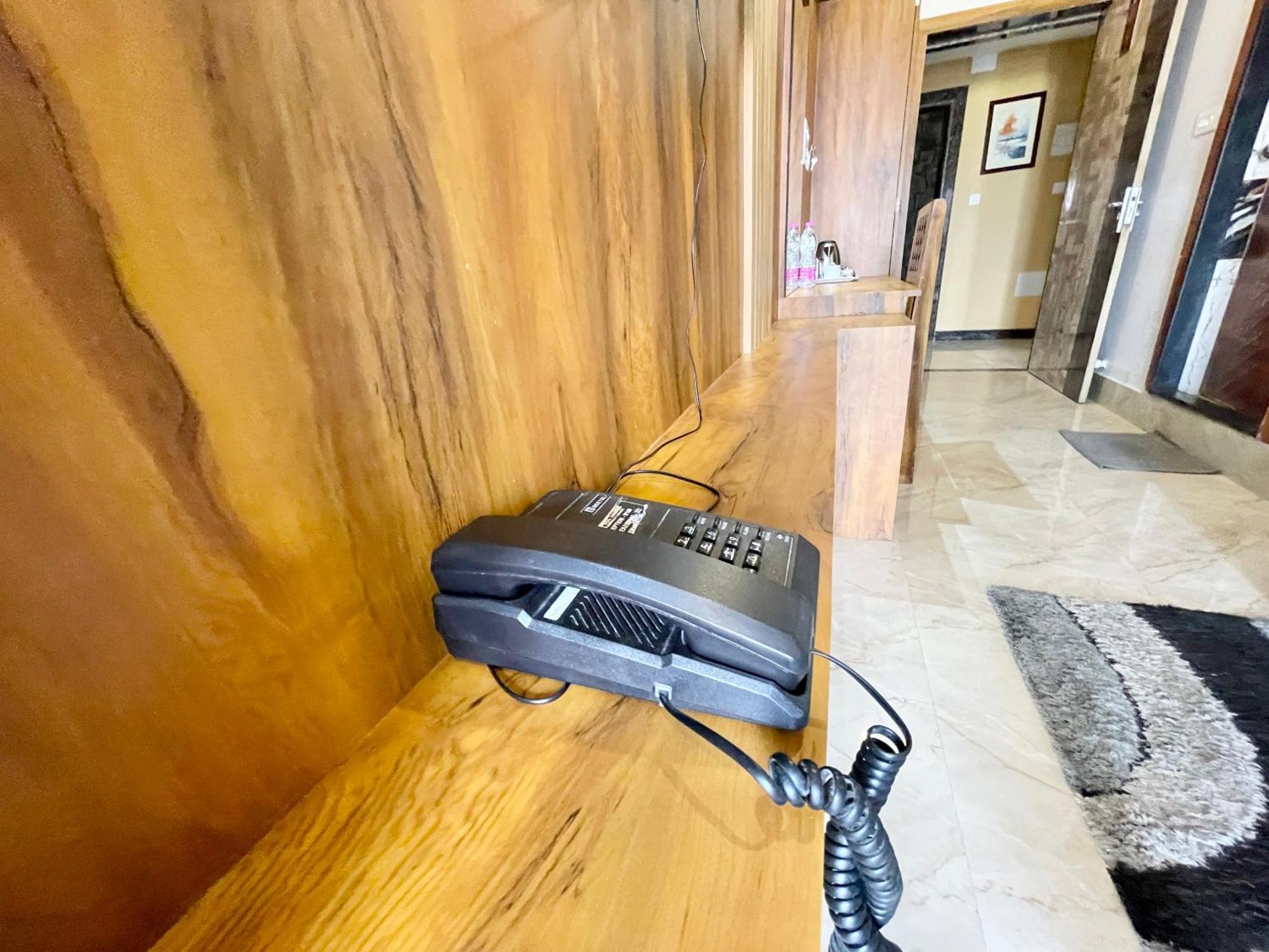 Hotel A One ! Puri, Breakfast Included- Swimming-Pool, Near Sea-Beach-And-Temple, Fully-Air-Conditioned-Hotel With-Lift-And-Parking-Facility - 1 المظهر الخارجي الصورة